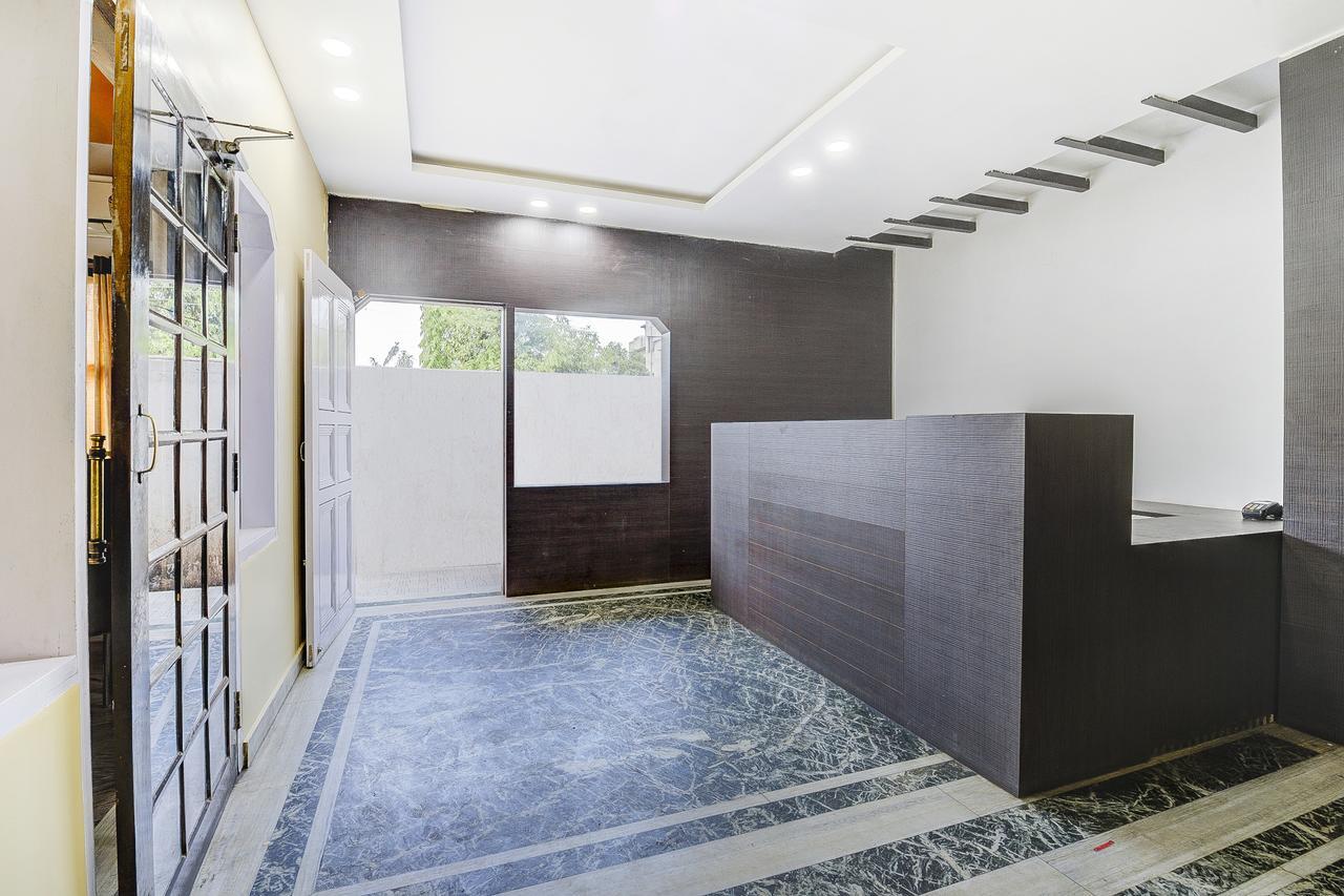 Oyo 13521 Sudhriti Hotel シリグリ エクステリア 写真