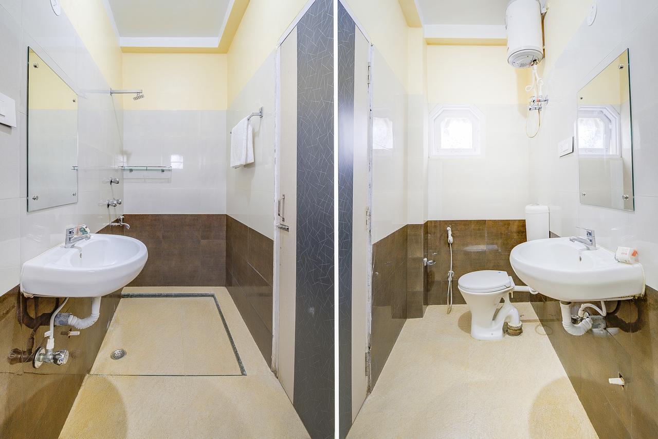 Oyo 13521 Sudhriti Hotel シリグリ エクステリア 写真